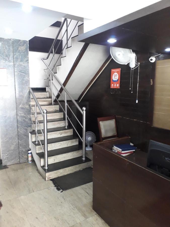Seaqueen Residency Hotel *